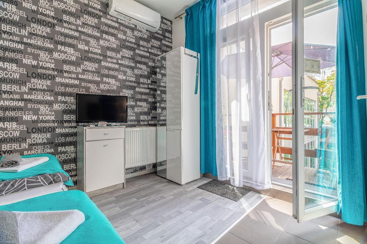 Bratislava -Apartment Near The City Center With A Balcony Kültér fotó
